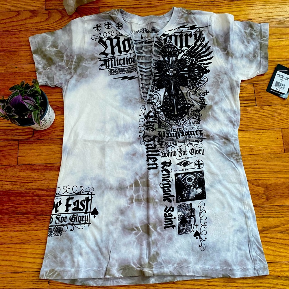 Affliction short sleeve tee size Small NWT